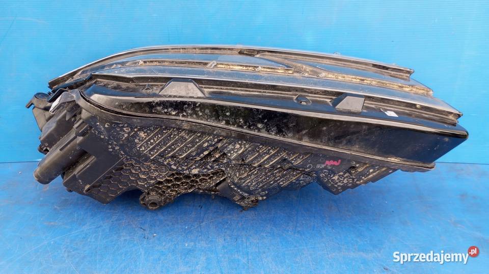 LAMPA PRAWY PRZÓD FULL LED EU 761941082A Nowy Tomyśl