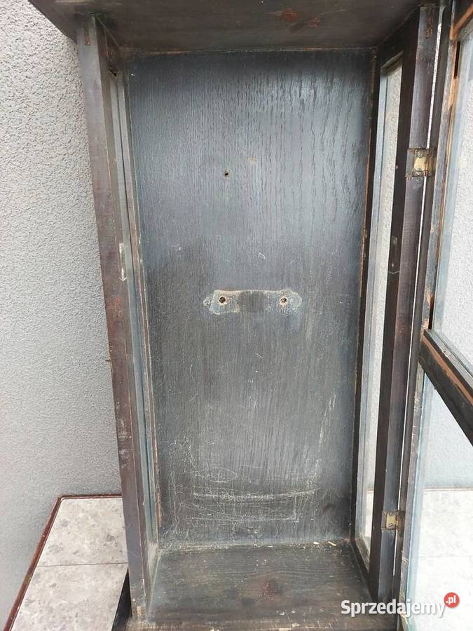 Szafka witrynka skrzynia starego przedwojennego Tczew