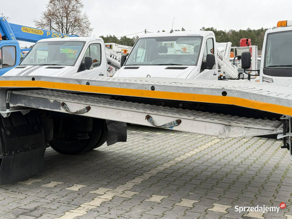 Iveco EUROCARGO 120E25 E6 Laweta Zagłebiana automatyczna świętokrzyskie Widełki