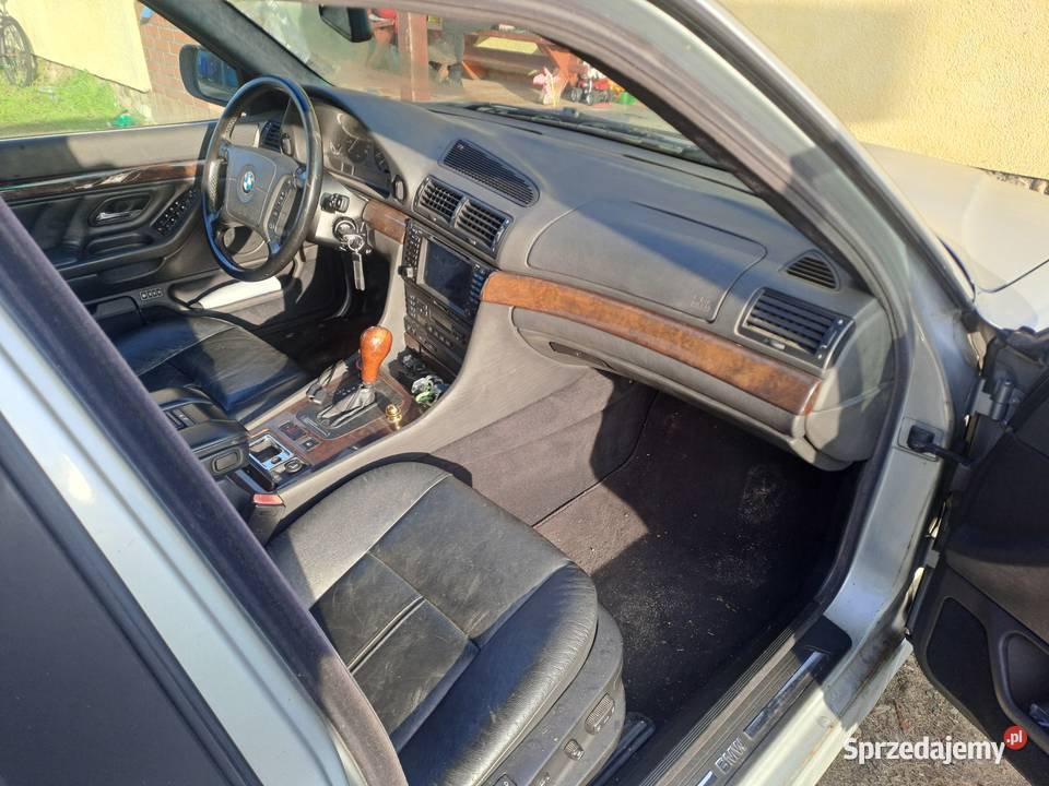 BMWE38 735i V 8 Shadowline światła do jazdy dziennej wielkopolskie