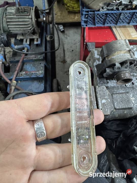 Podświetlenie tablicy rejstracyjnej w124 orginal Poraj