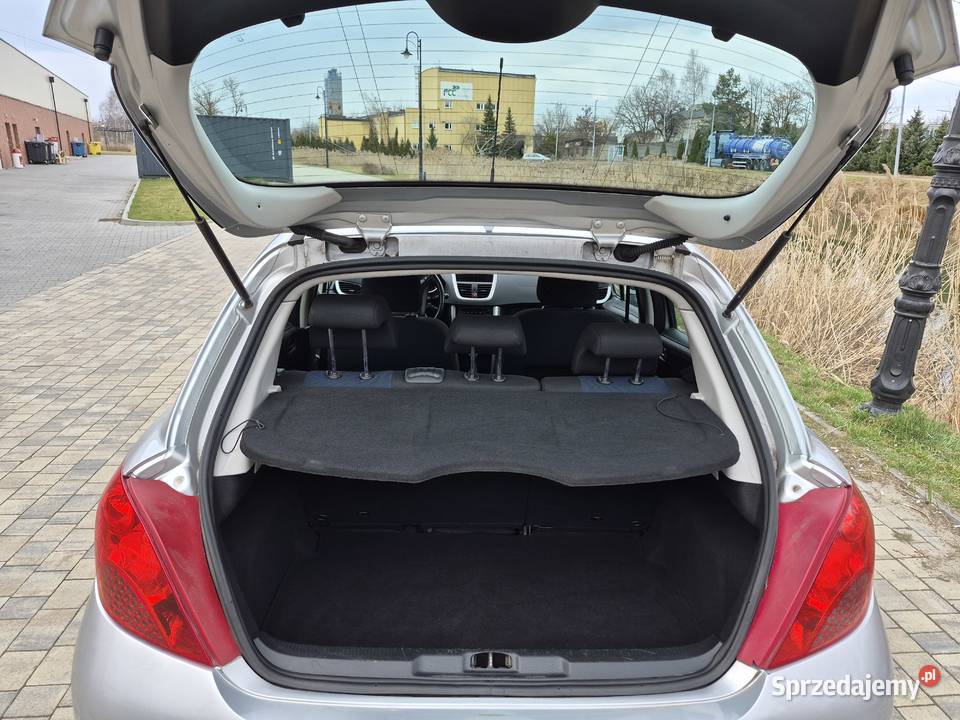 Peugeot 207 stanSprawna klimaSpalanie 4lIsofix Radomsko