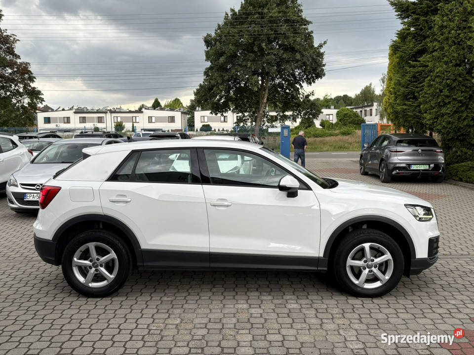 Audi Q2 Rezerwacja przyciemniane szyby Tarnowskie Góry