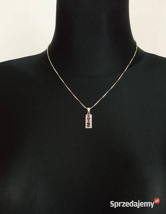 Zawieszka ze srebra z tęczowymi turmalinami i srebrne