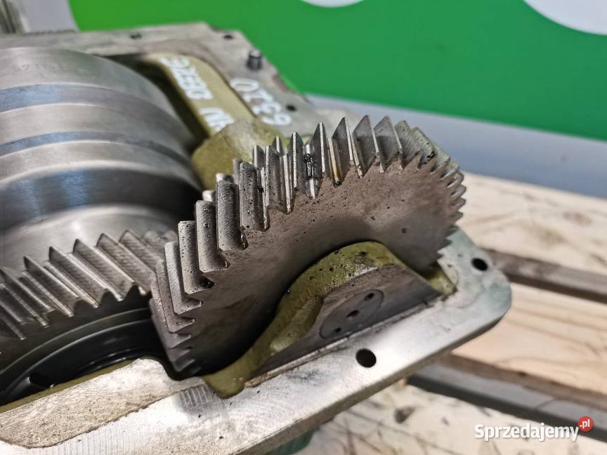 Kosz przedniego napędu L157103 L155993 L157992 Pozostałe