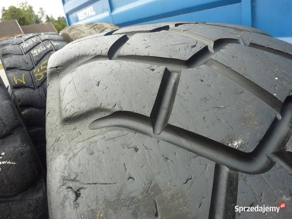 2x Opona używana przemysłowa 235R25 MICHELIN Michelin Zaścianki sprzedam