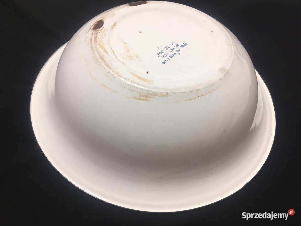 Miska biała metalowa 32 PRL zachodniopomorskie