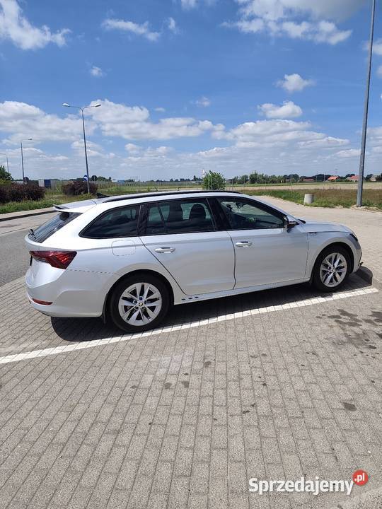 Sprzedam Skoda Octavia kombi IV 2023 Stan kupiony w polskim salonie