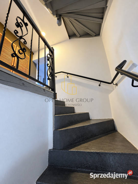 Przestronne mieszkania w centrum 165 m2 cegła Jelenia Góra