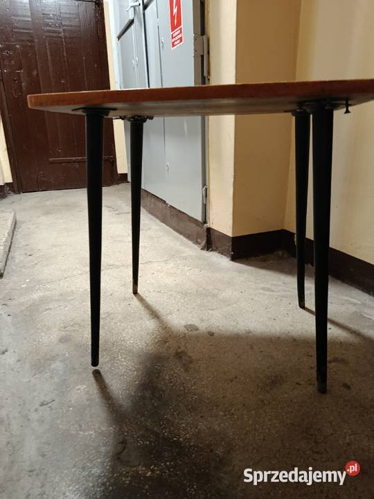 Stolik patyczak PRL Wołomin