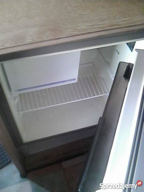 PRZYCZEPA KAMPINGOWA 1 Kempingowe Trzebinia sprzedam