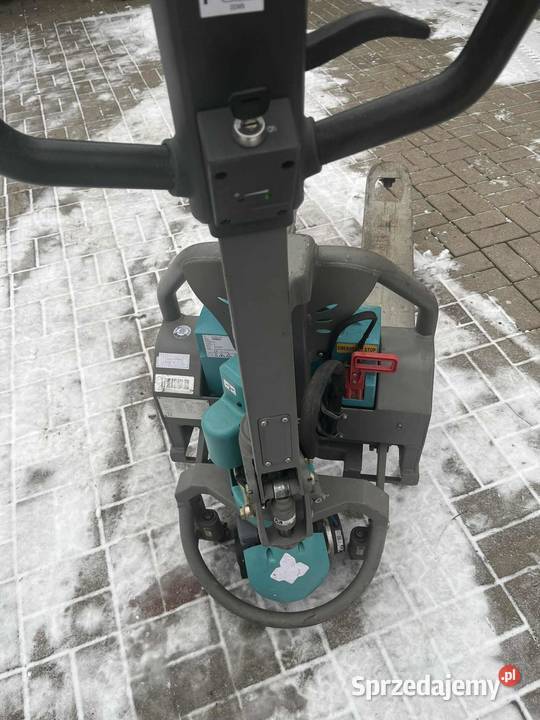Paleciak elektryczny sprzedam