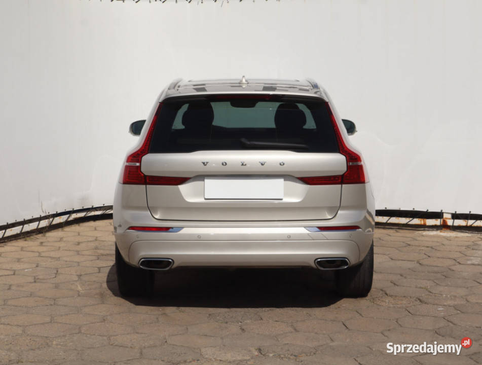 Volvo XC60 D4 nawigacja sprzedam