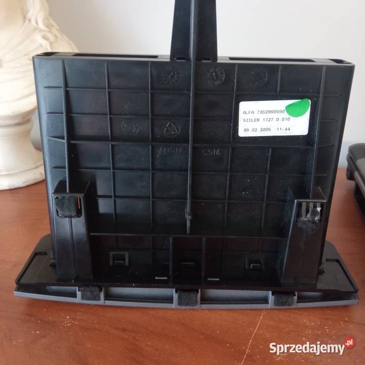 Cup Holder Aldo Romeo 147 Deski rozdzielcze, konsole