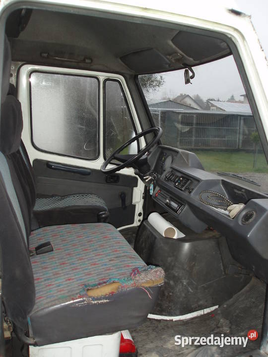 Mercedes Kaczka 310 29D Bodzentyn