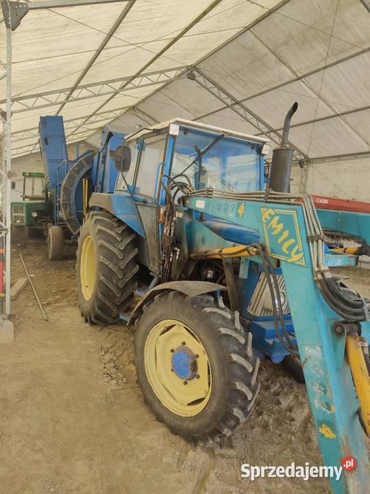 Ford 4610 4 x 4 z turem Napęd 4x4 Garbów