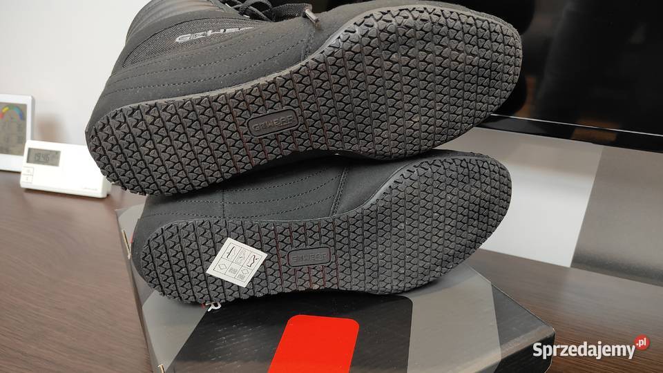 Buty treningowe Gorilla Wear 43 NOWE Świdnica