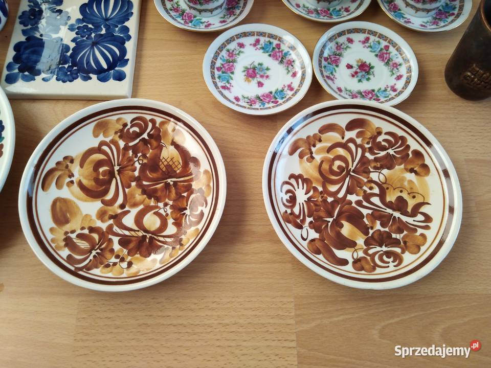 Ceramika z okresu PRL użytkowa i ozdobna Lębork