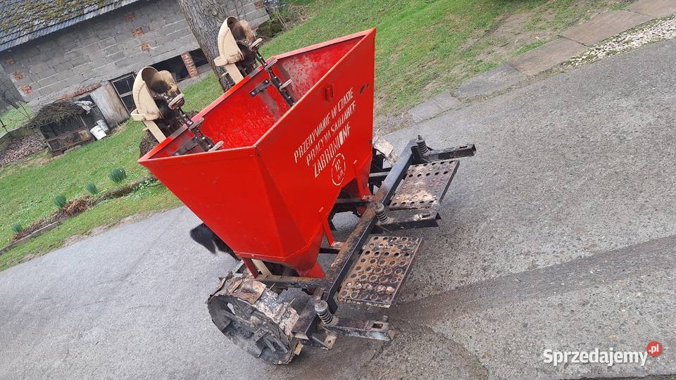 Sadzarka do ziemniakow Akpil NOWA Łysa Góra sprzedam