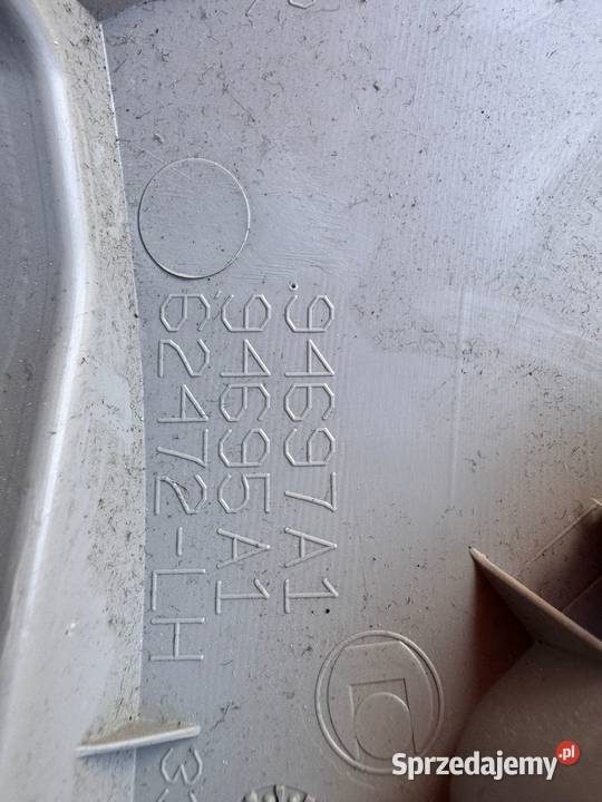 Osłona tylnego lewego słupka Toyota Yaris III Brzesko