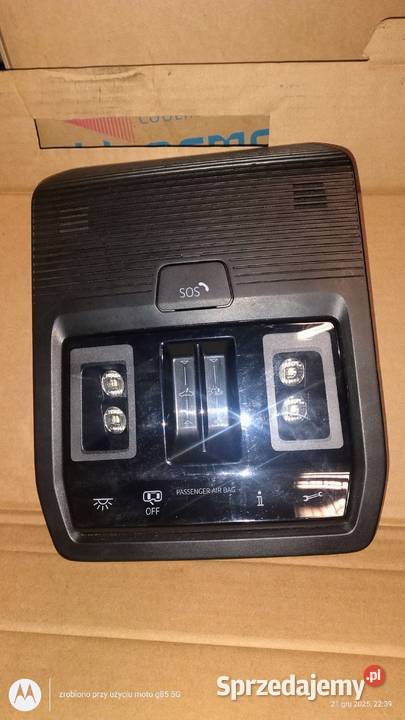 VW Golf 8 lampka podsufitki czarna 5H0 Lubin sprzedam