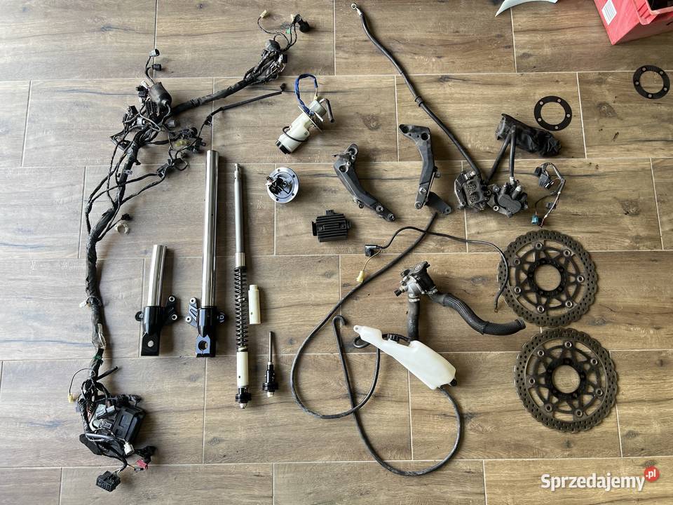 Kawasaki z750 Abs czesci moduł stator kartery Podole