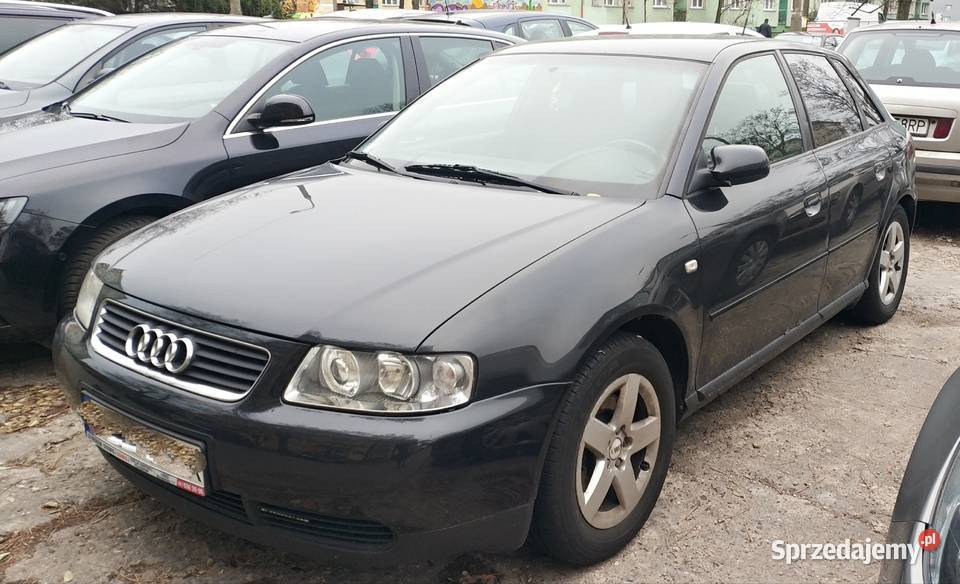 Audi A3 8L polift stoi i niszczeje pomóż mu gniazdo USB Łódź