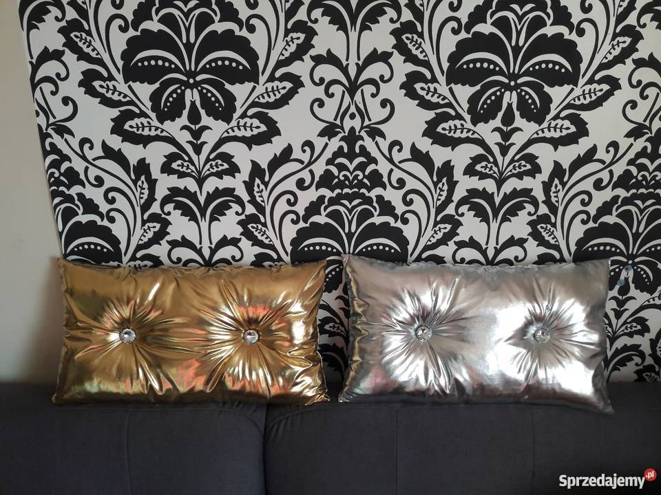 PODUSZKA GLAMOUR SREBRNA ZŁOTA GUZIK KRYSZTAŁOWY Przemyśl