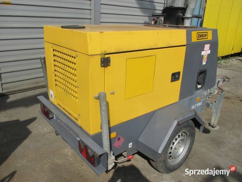 Maszt oświetleniowy Atlas Copco QLT H50 4X100 W