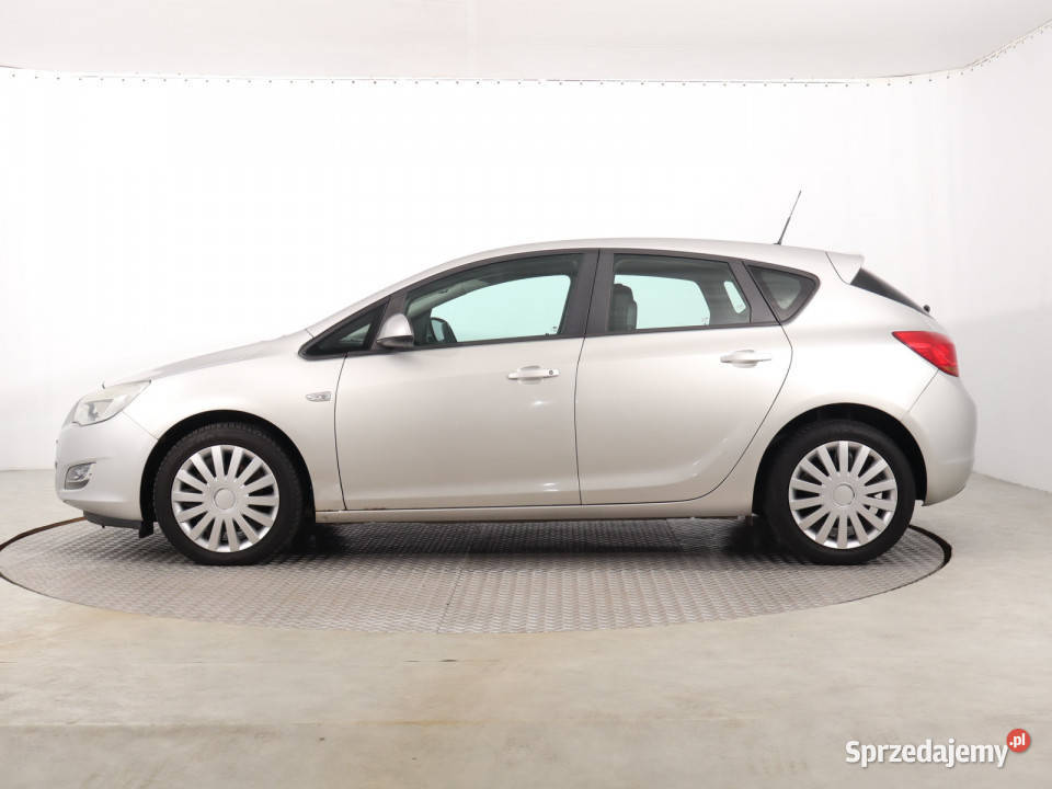 Opel Astra 17 CDTI Katowice