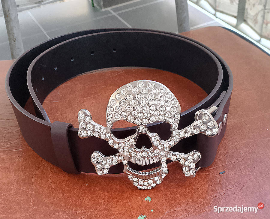 pasek z klamrą w kształcie czaszki Suwałki