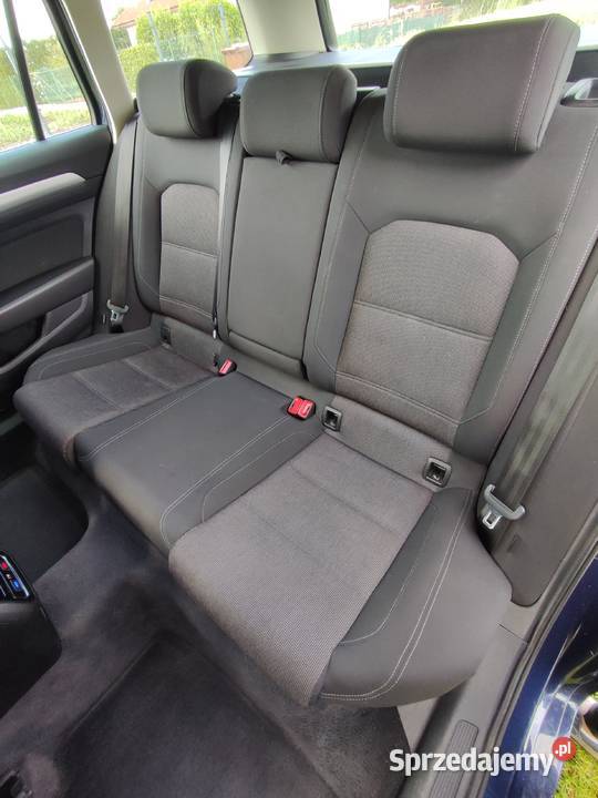 Volkswagen Passat kombi 2017 benzyna 180 Kościan