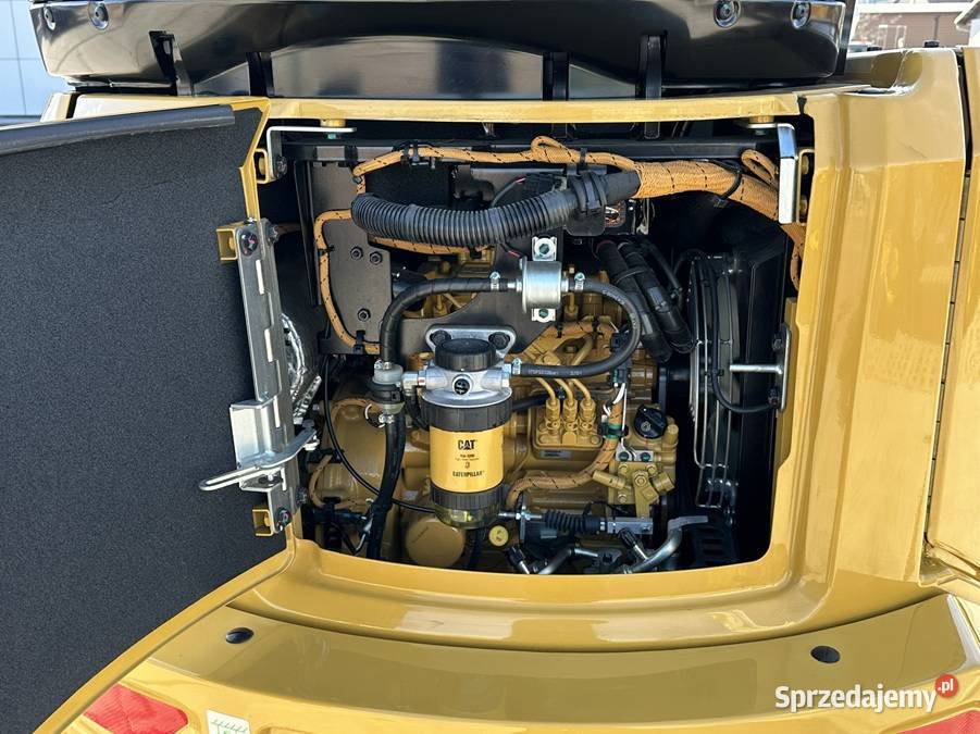 FABRYCZNIE NOWA MINIKOPARKA CATERPILLAR 3027 CR wielkopolskie Tuliszków