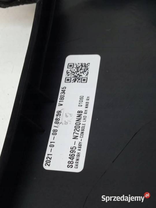 TUNEL ŚRODKOWY PODŁOKIETNIK NX4 Hyundai Tucson