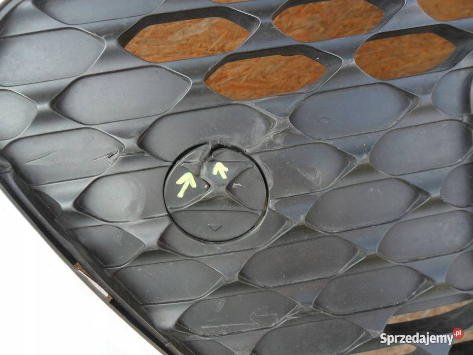 ZDERZAK PRZÓD HYUNDAI I20 osobowe Nowy Tomyśl