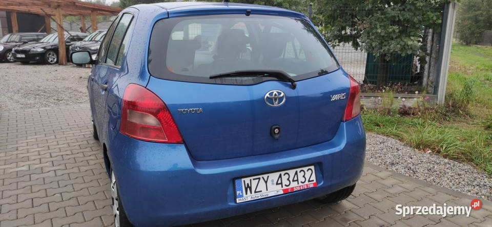Toyota Yaris 13 l benz 5drzwi II 20052011 aluminiowe felgi Stare Budy