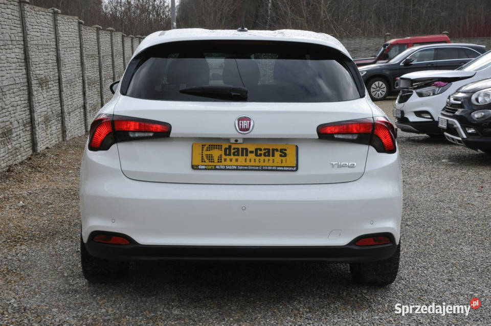 Fiat Tipo 14 95 hatchback LED Navi Kamera Dąbrowa Górnicza sprzedam