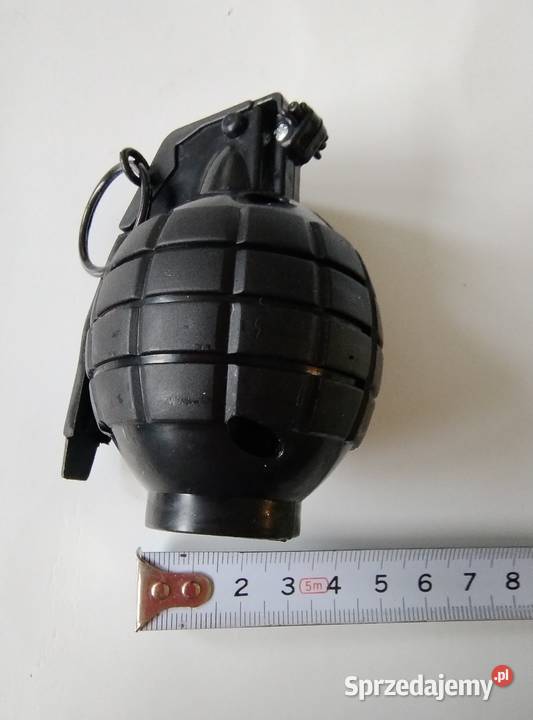 Replika granatu z plastiku Żory