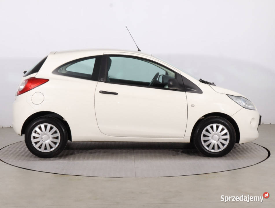 Ford Ka 12 i biały Piaseczno