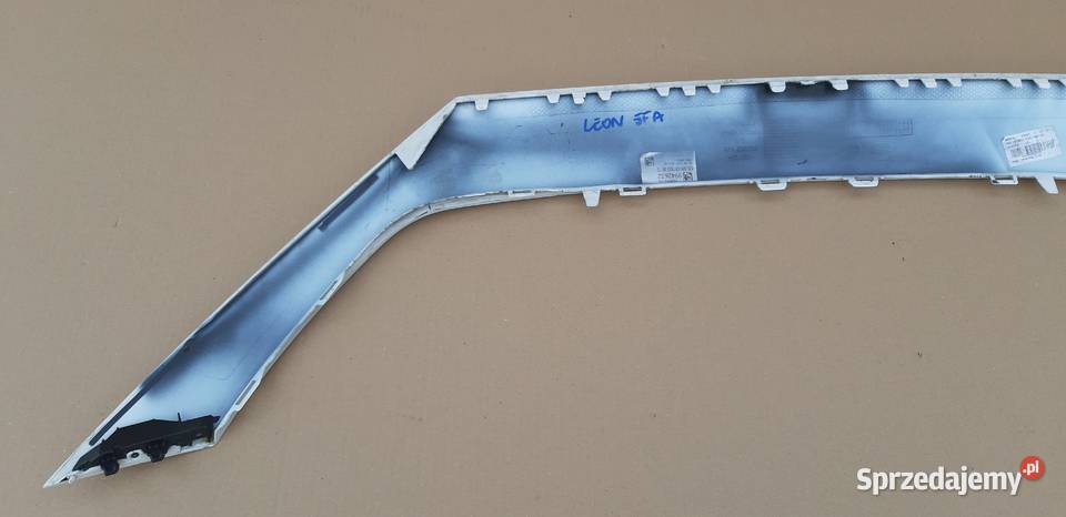 SEAT LEON 4 IV NAKŁADKA ZDERZAKA PRZÓD 5FA806333 Bieleń