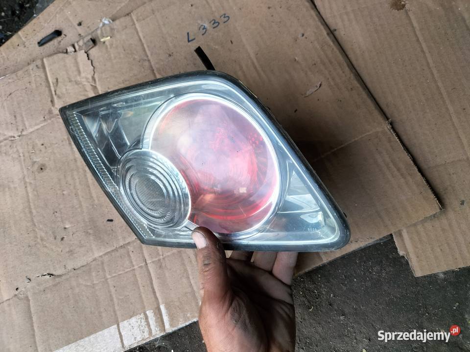 LAMPA TYŁ TYLNA KLAPA LEWA MAZDA 6 GG osobowe Oświetlenie Kamień-Kolonia