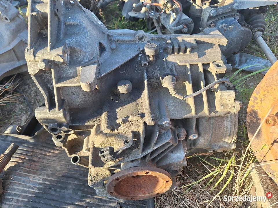 Skrzynia Biegów Volkswagen Passat B5 20B Polift osobowe Wisznice sprzedam