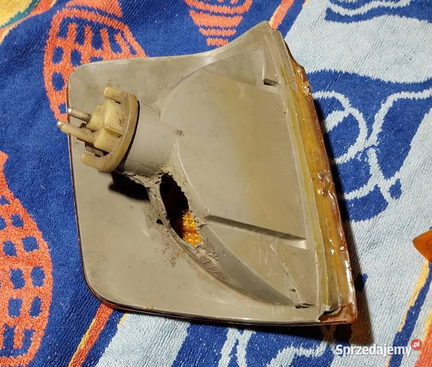 Przednie kierunkowskazy MercedesBenz 190 W201 Kierunkowskazy Kraków sprzedam