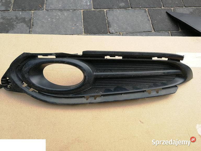 HONDA HRV 2016 RAMKA HALOGEN LEWA osobowe