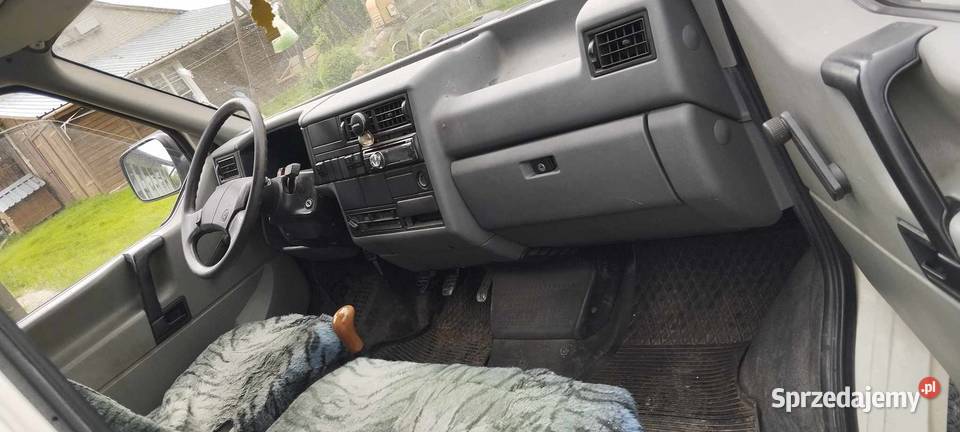 Sprzedam busa volkswagena przegląd i oc ważne Łopiennik