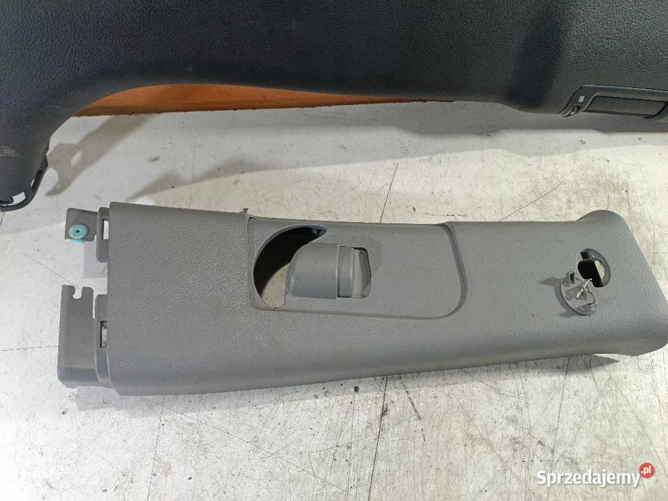 PLASTIK OSŁONA SŁUPKA A PRAWY PRZÓD HYUNDAI