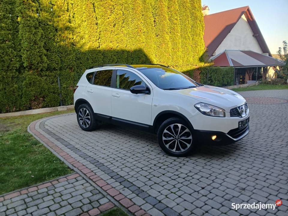 Nissan Qashqai * 2013 * Oryginał * Benzyna * KAMERY 360*Navi*