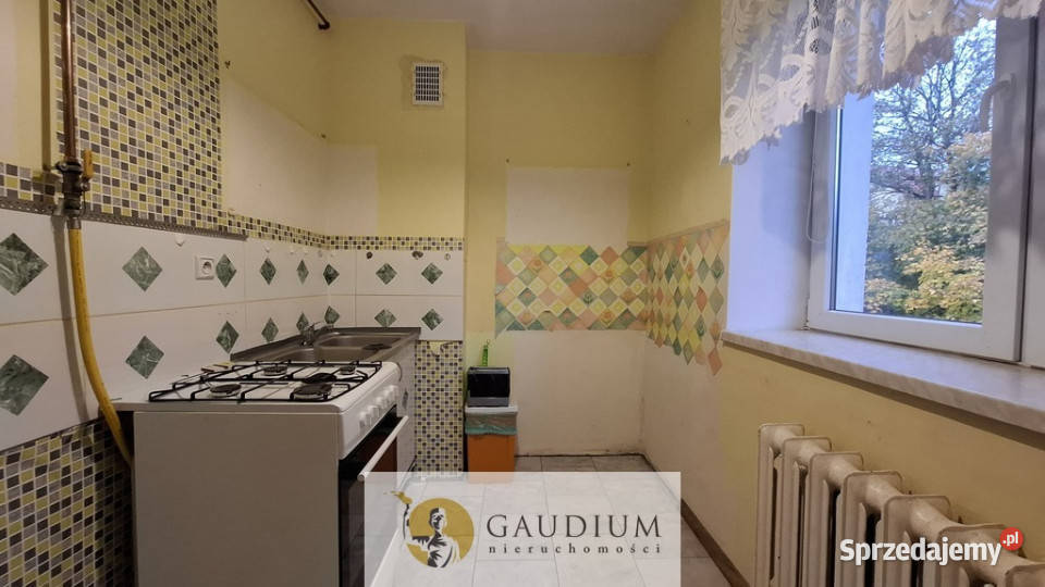 Mieszkanie 38 m2 do remontu Prabuty oddzielna kuchnia