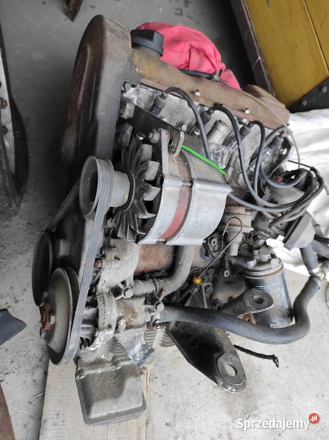 Części Audi 200 c2 c3 Wieruszów sprzedam