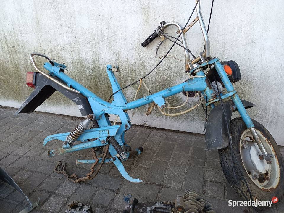 Motorynka pony Stella 50 unikat romet dobra baza uszkodzony Koło sprzedam